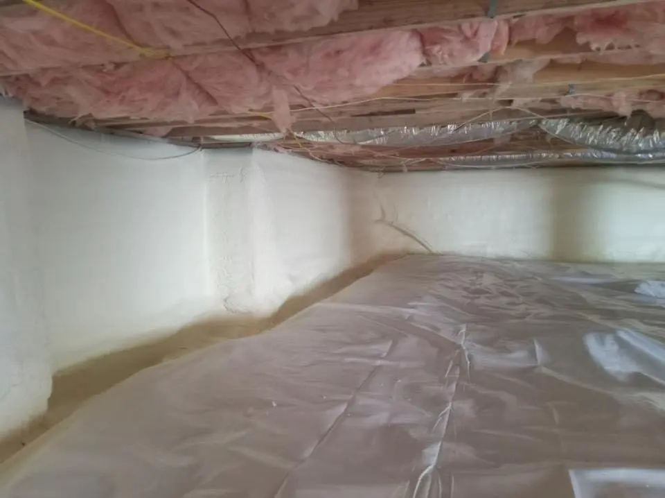 Crawl space encapsulation with closed-cell spray foam for Roof Maintenance in Estelle